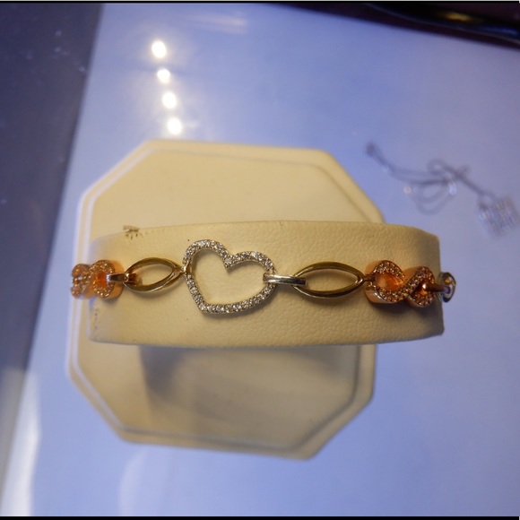 NEW 14kyellow stamped tricolor bracelet